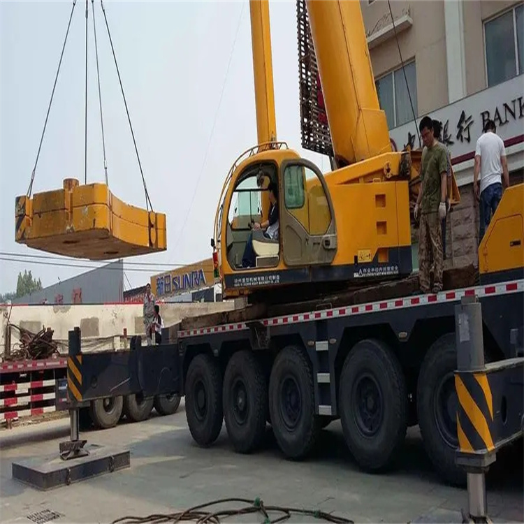 海棠当地吊车出租|机器吊装|75吨|工厂搬迁服务